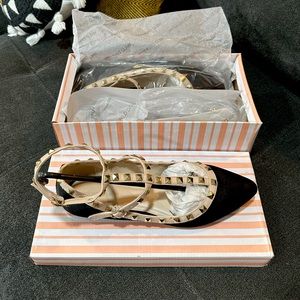 $5 Steals!! Black & Gold Flats